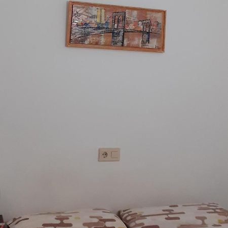 Habitacion Doble Privada En Figueres Exterior foto